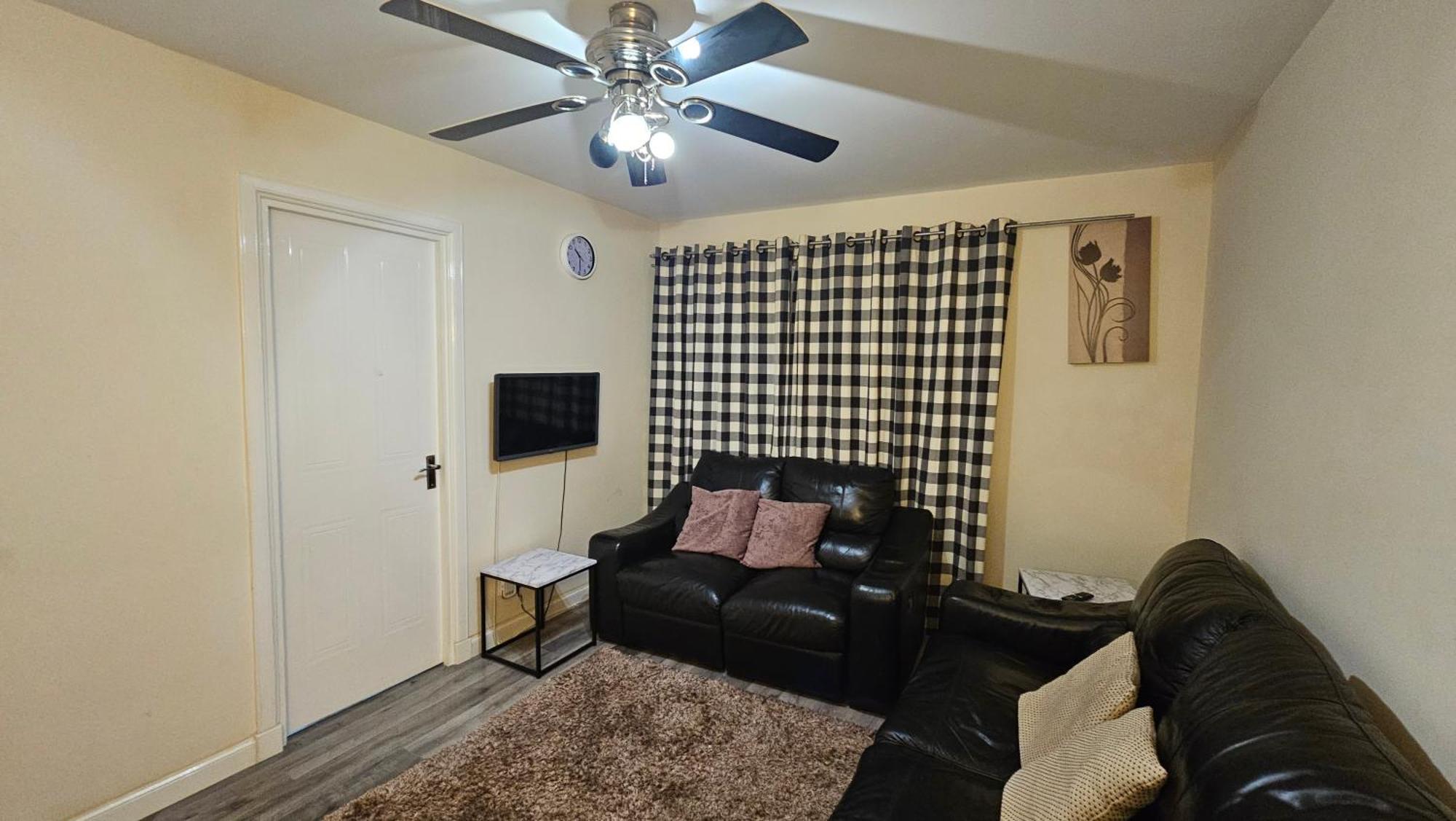 Charlotte Apartment Абердин Екстер'єр фото